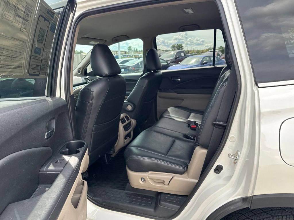 Used 2019 Honda Pilot EX image 33