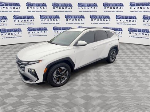 Certified 2025 Hyundai Tucson SEL image 4