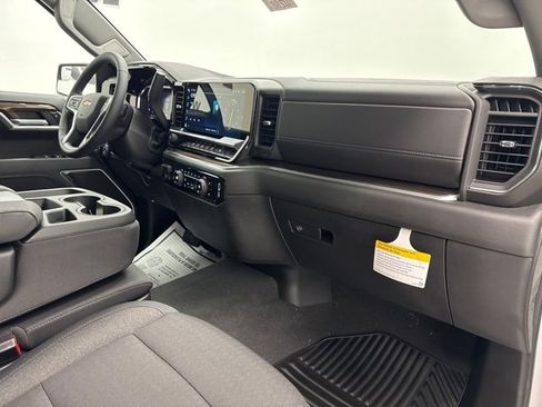 New 2026 Chevrolet Silverado 1500 LT image 31