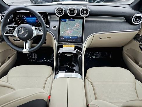 New 2026 Mercedes-Benz GLC 300 4MATIC image 25