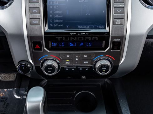 Used 2015 Toyota Tundra Platinum AWD/4WD image 26