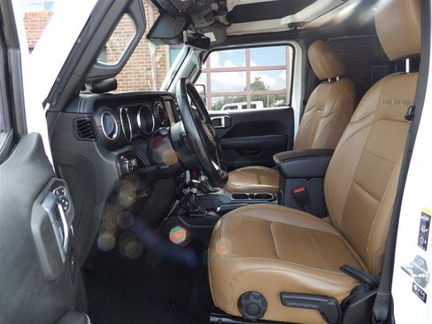 Used 2021 Jeep Gladiator Overland w/ Popular Equipment Package image 10