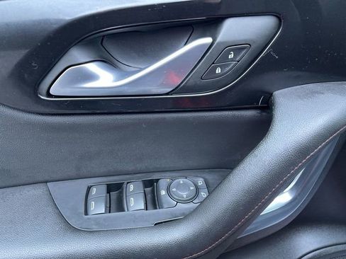 Used 2022 Chevrolet Blazer RS image 24