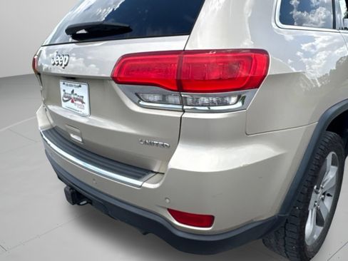 Used 2014 Jeep Grand Cherokee Limited w/ Trailer Tow Group IV AWD/4WD image 35