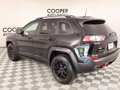 Used 2021 Jeep Cherokee Trailhawk w/ Comfort/Convenience Group AWD/4WD image 22