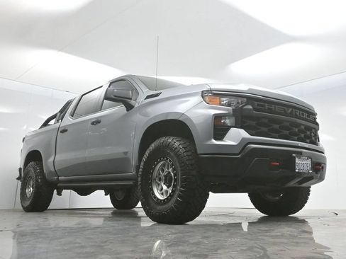 Used 2025 Chevrolet Silverado 1500 Custom Trail Boss w/ LPO, Dark Essentials Package AWD/4WD image 54