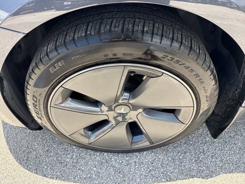 Used 2022 Tesla Model 3 Long Range AWD/4WD image 11