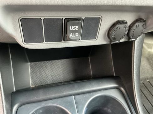Used 2013 Toyota Tacoma PreRunner w/ SR5 Pkg RWD image 26
