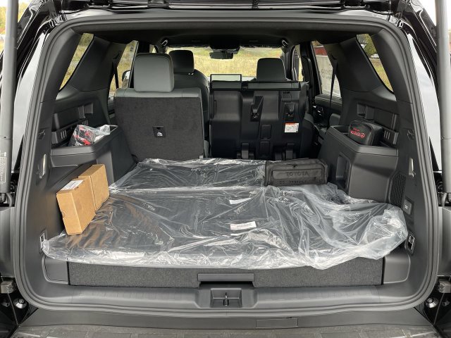 New 2026 Toyota 4Runner Trailhunter AWD/4WD image 25