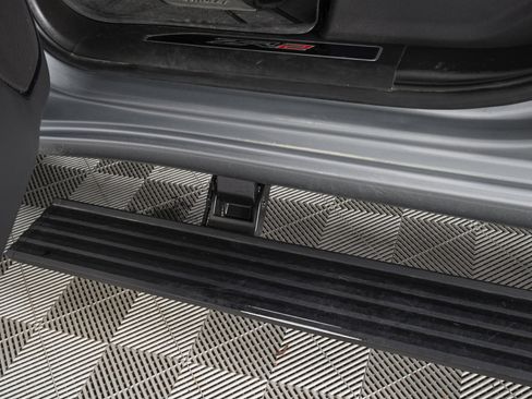 Used 2024 Chevrolet Silverado 2500 ZR2 w/ Technology Package image 16