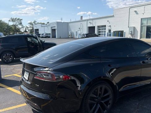 Used 2021 Tesla Model S Plaid AWD/4WD image 5