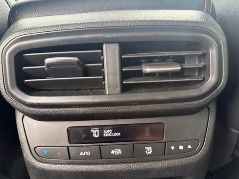 Used 2023 Honda Pilot TrailSport image 23