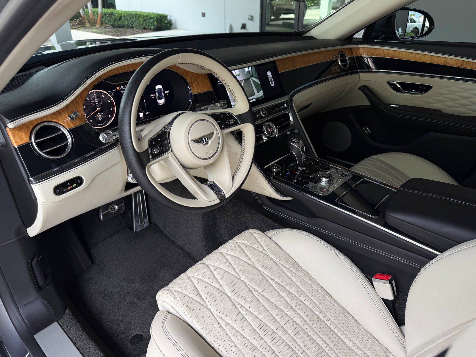 Used 2020 Bentley Flying Spur W12 AWD/4WD image 27