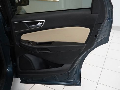 Used 2016 Ford Edge SEL w/ Equipment Group 201A AWD/4WD image 26