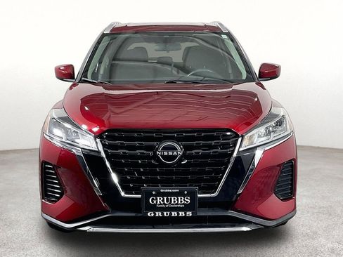 Used 2022 Nissan Kicks SV FWD image 4