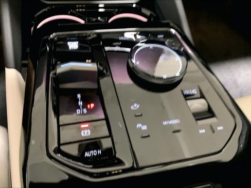 New 2027 BMW 530i xDrive AWD/4WD image 20
