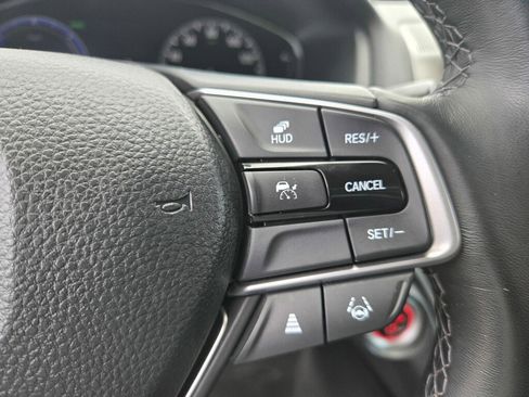 Certified 2022 Honda Accord Touring image 23
