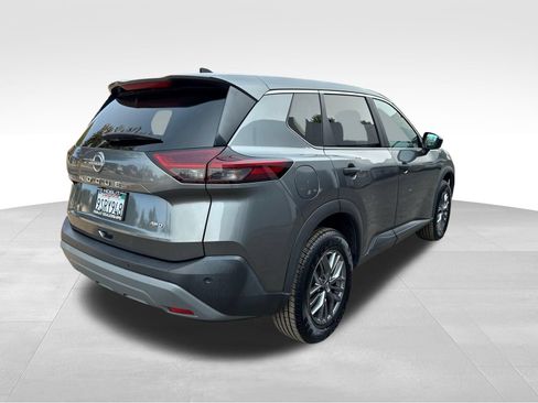 Used 2023 Nissan Rogue S AWD/4WD image 5