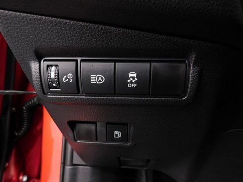 Used 2025 Toyota Corolla Cross AWD Hybrid image 30