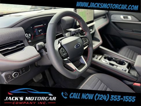 Used 2025 Ford Explorer ST-Line w/ Premium Package image 35