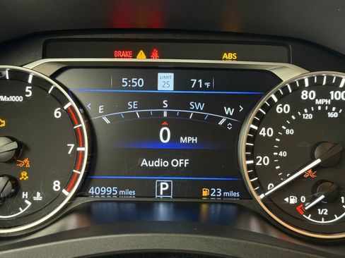 Used 2023 Nissan Altima 2.0 SR image 22