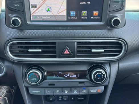 Used 2019 Hyundai Kona Ultimate FWD image 11