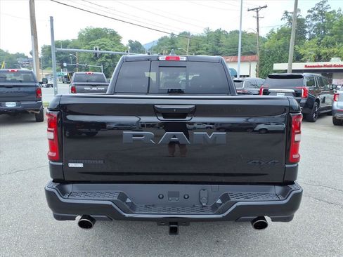 New 2026 RAM 1500 Big Horn AWD/4WD image 5