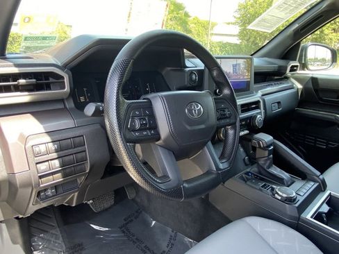 Certified 2025 Toyota Tacoma SR5 image 12
