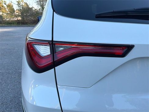 Used 2022 Acura MDX FWD w/ Technology Package image 10