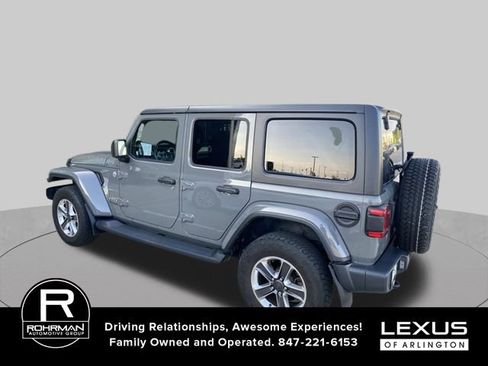 Used 2020 Jeep Wrangler Unlimited Sahara w/ Dual Top Group AWD/4WD image 2