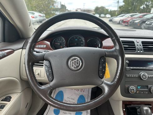 Used 2007 Buick Lucerne CXL image 16
