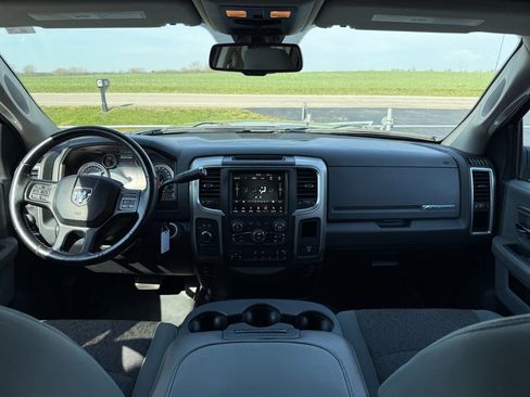 Used 2018 RAM 2500 Big Horn w/ Harvest Edition image 13