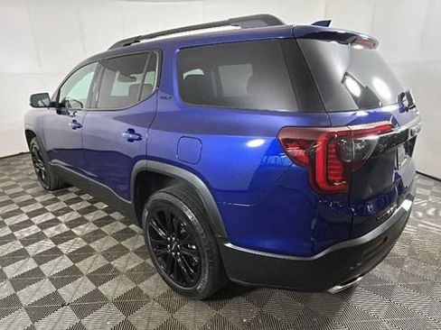 Used 2023 GMC Acadia SLT w/ Elevation Edition AWD/4WD image 4