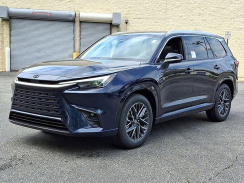 New 2026 Lexus TX 350 AWD image 2
