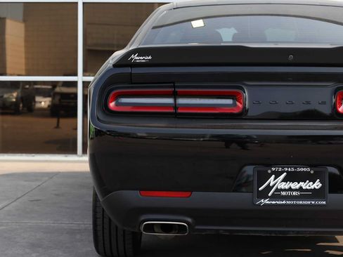 Used 2023 Dodge Challenger SXT w/ Blacktop Package RWD image 40