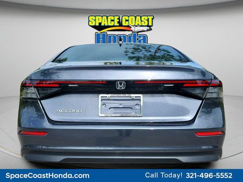 Certified 2023 Honda Accord EX image 10