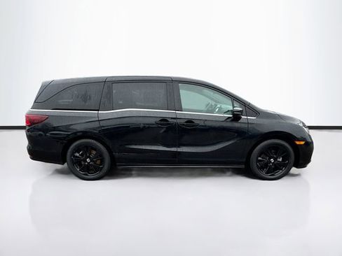 Certified 2023 Honda Odyssey Sport image 8