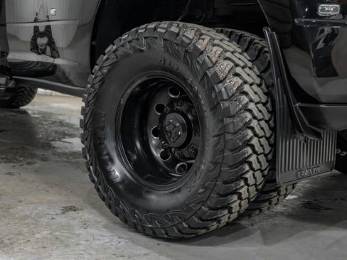 Used 2024 RAM 3500 Big Horn w/ Night Edition AWD/4WD image 64