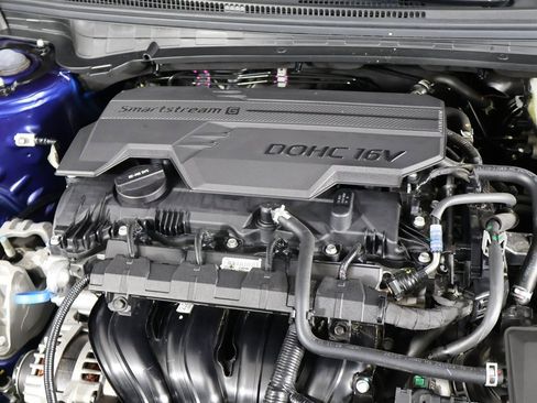 Used 2025 Kia K4 LXS image 14