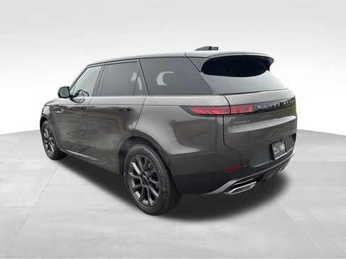 New 2026 Land Rover Range Rover Sport SE image 3