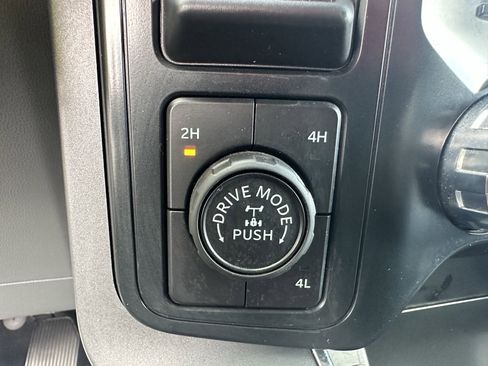 Used 2025 Ford F150 XLT w/ Equipment Group 301A Standard AWD/4WD image 30