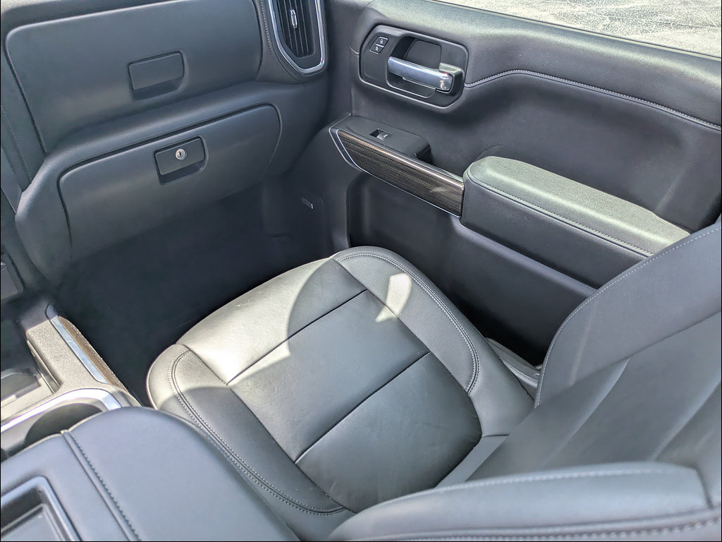 Certified 2021 Chevrolet Silverado 1500 RST w/ Convenience Package II AWD/4WD image 16