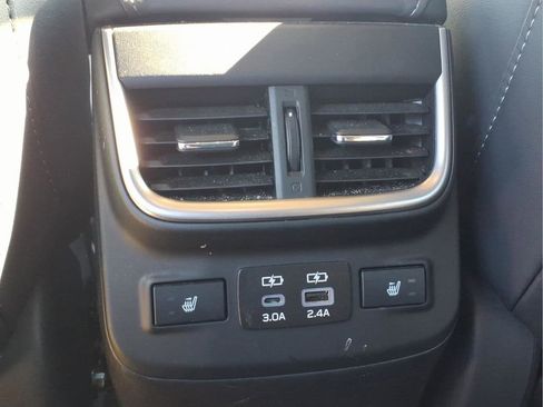 Used 2023 Subaru Outback Limited image 22