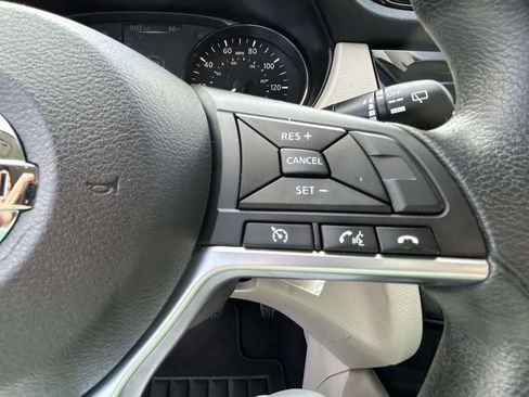 Used 2017 Nissan Rogue Sport S w/ S Appearance Package image 21