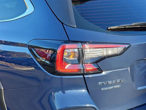 Certified 2024 Subaru Outback 2.5i image 35