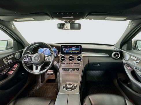 Used 2020 Mercedes-Benz C 300 4MATIC Sedan image 3