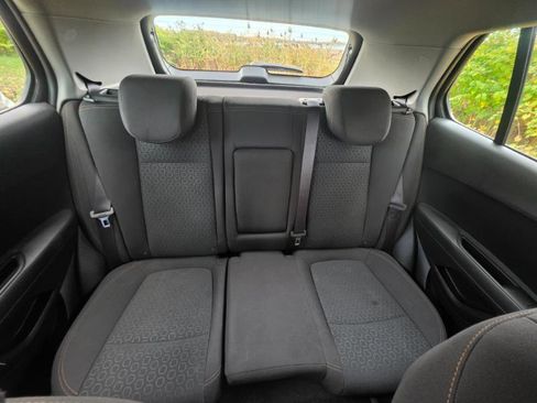 Used 2018 Chevrolet Trax LS AWD/4WD image 39