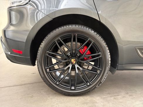Certified 2023 Porsche Macan GTS AWD/4WD image 22