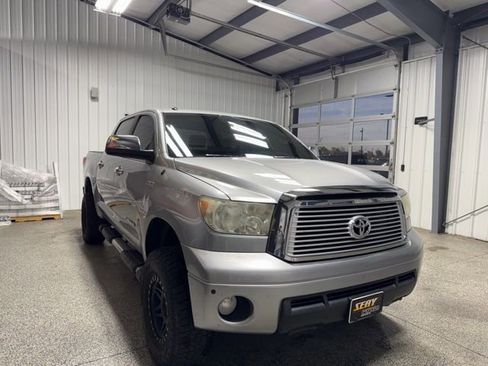 Used 2012 Toyota Tundra Limited w/ Memory Pkg image 19