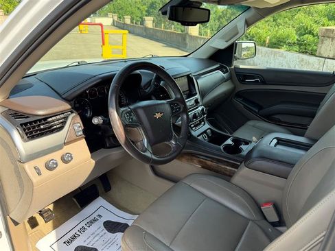 Used 2016 Chevrolet Suburban LT AWD/4WD image 31